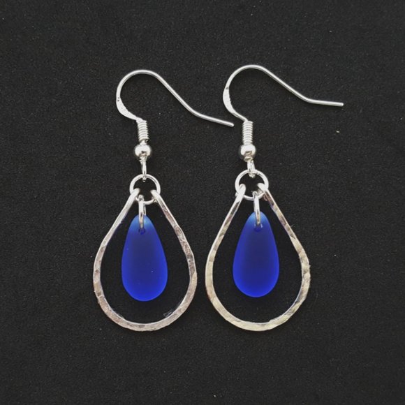 Hammered Wire Loop Cobalt Blue Sea Glass Earrings Women Jewelry Gift - Picture 4 of 5